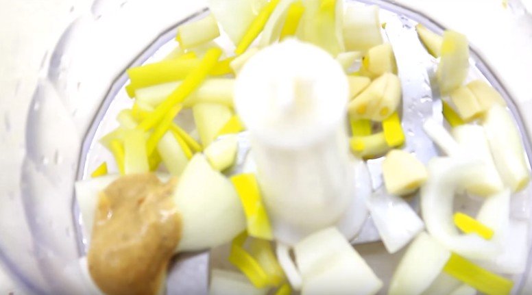 Чебуреки с мясом — очень вкусные рецепты чебуреков на удачном хрустящем тесте