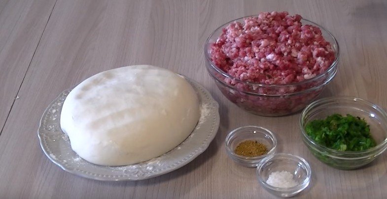 Чебуреки с мясом — очень вкусные рецепты чебуреков на удачном хрустящем тесте