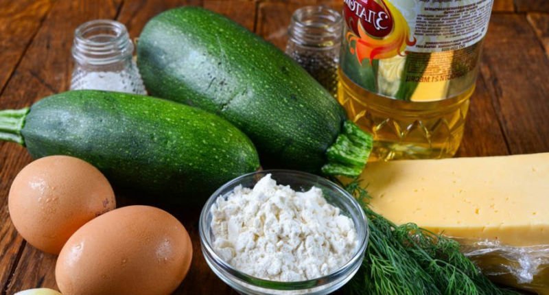 Пышные оладьи из кабачков: 9 самых вкусных и простых рецептов