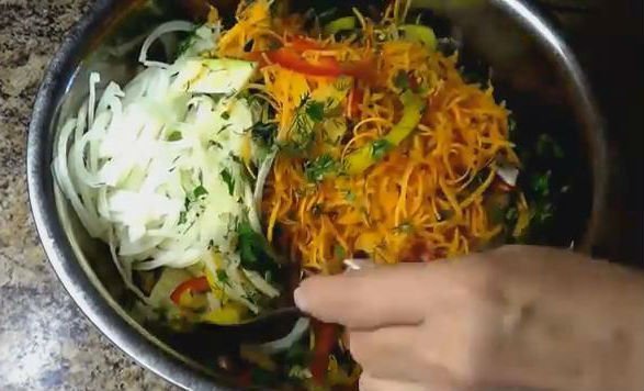 Кабачки по-корейски: 9 самых вкусных рецептов быстрого приготовления на зиму