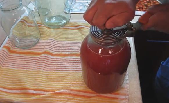 Томатный сок — рецепты очень вкусного сока на зиму в домашних условиях